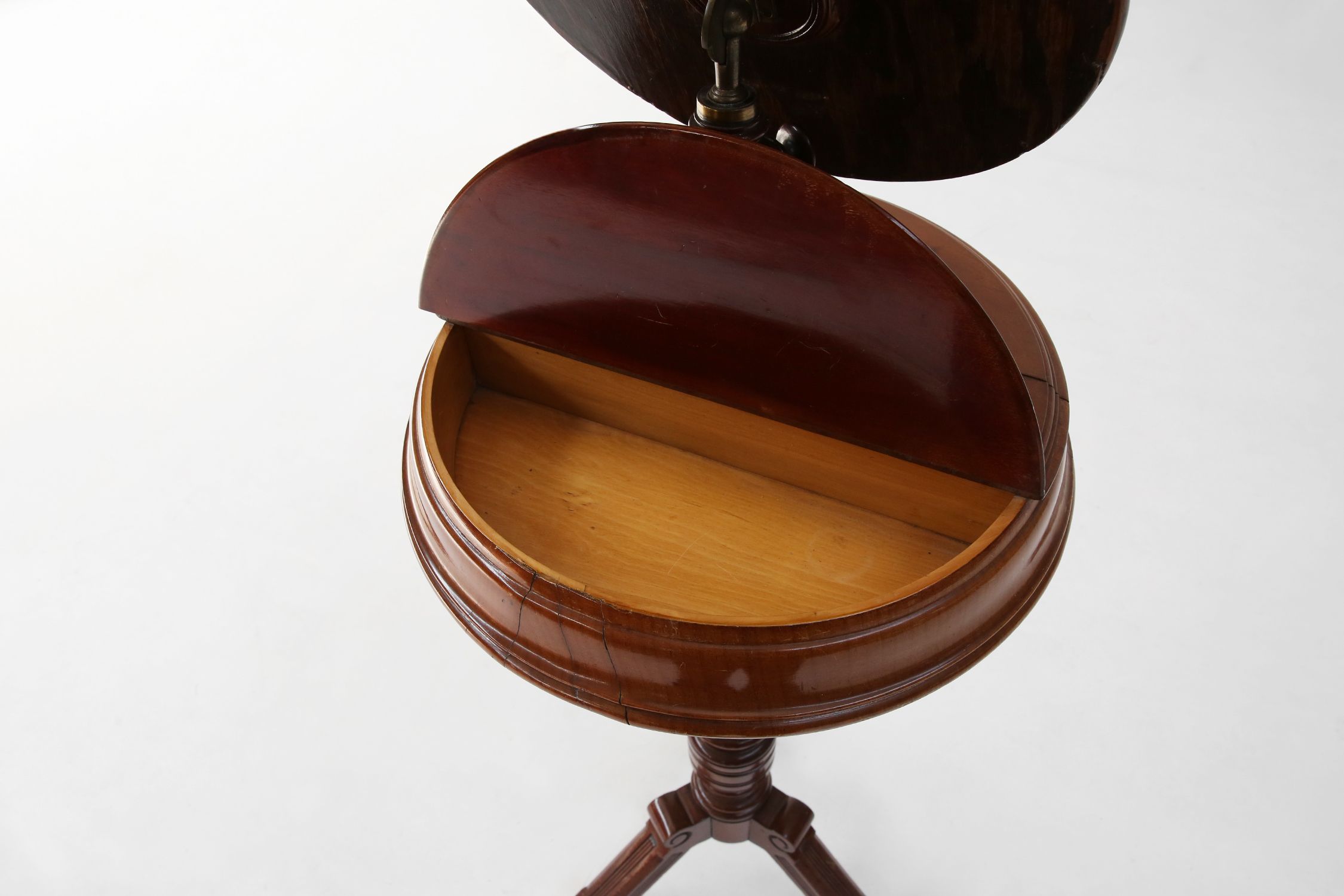 Romantic Make‑Up Mirror with Side Storage, France 1850sthumbnail